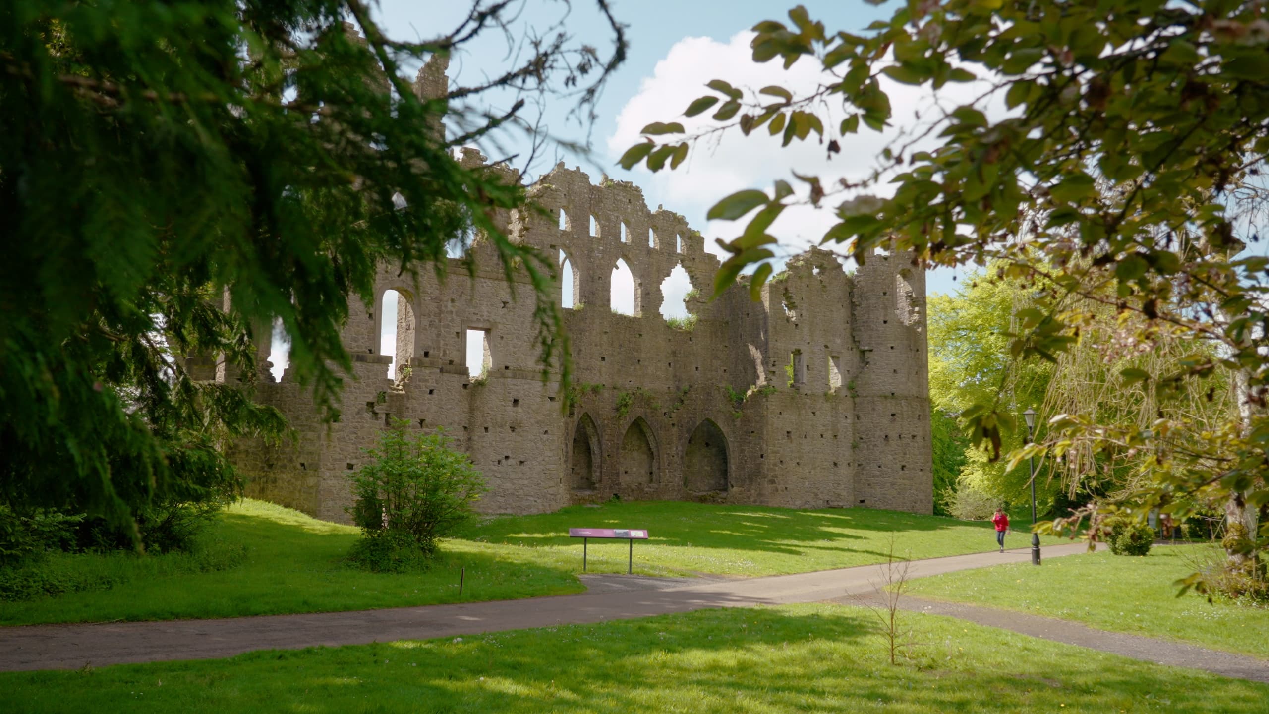 Belvedere Guided Walking Tour: Explore the Jealous Wall & Walled Gardens in Mullingar