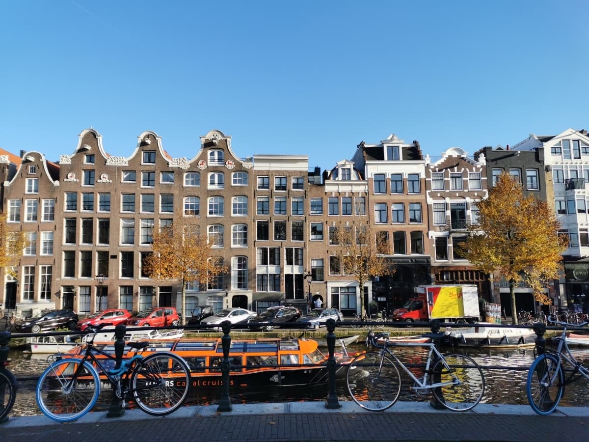 Amsterdam City Tour by Amsterdam in a Million - Discover the Historic Heart of the Netherlands