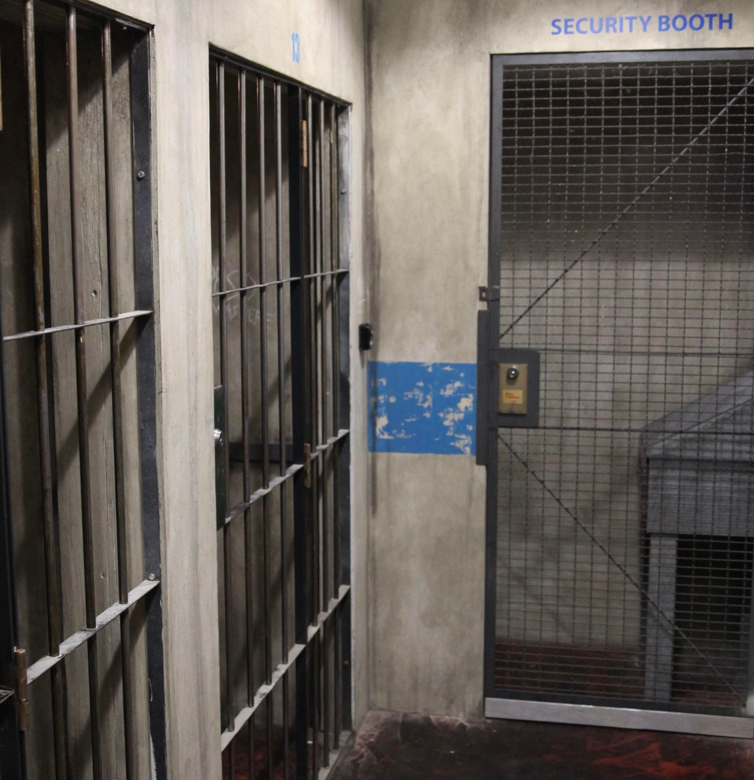 Land Adventure: LockDown - Prison Break at Erebus Escape