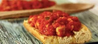 Savor Valencia: An Evening of Local Tapas and Wine Pairing in Ciutat Vella