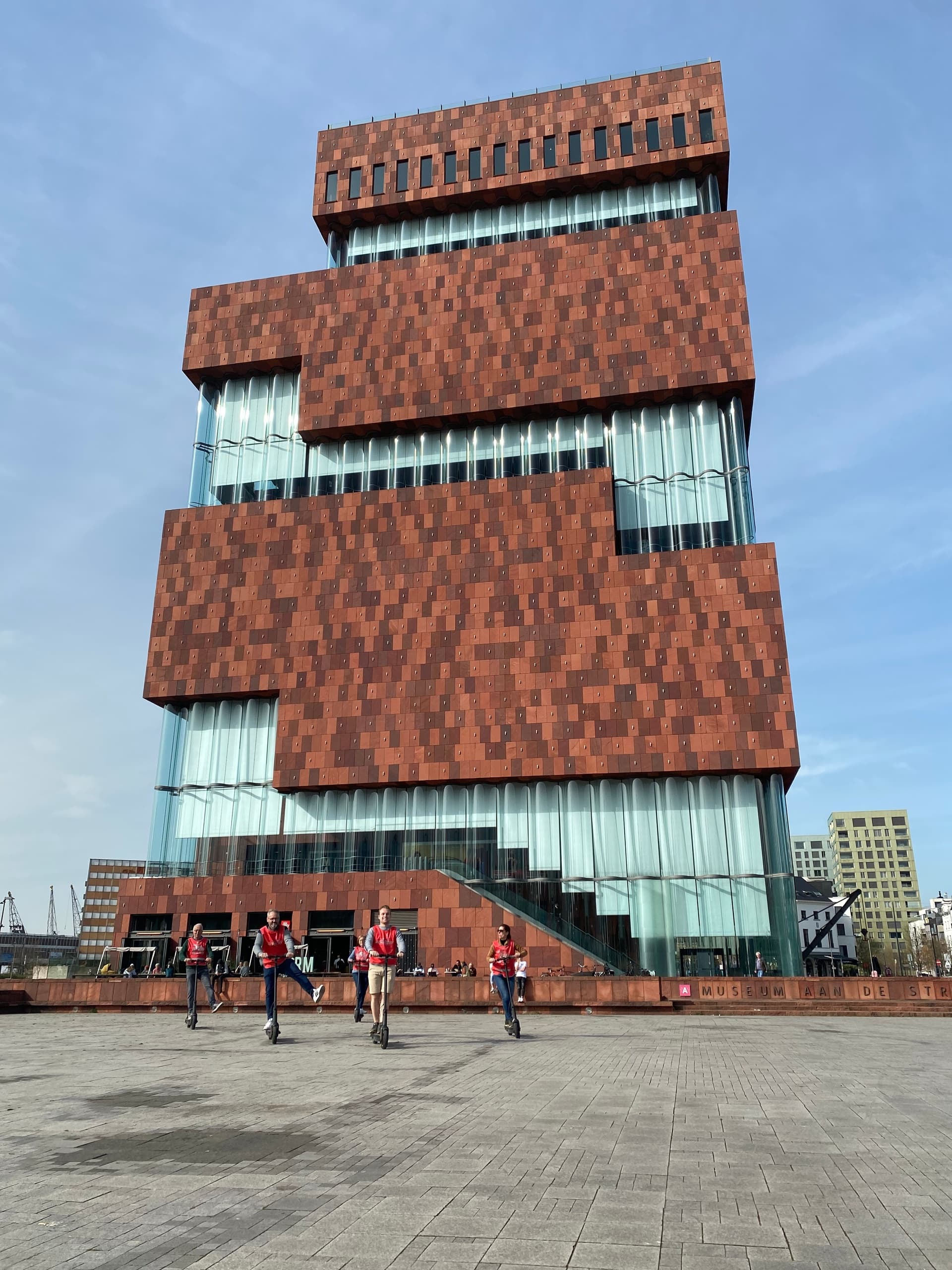 Waterfront Walks with Make Antwerp Great Again in Antwerpen