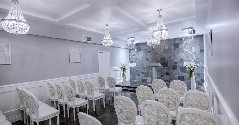 The Diamond Wedding Package: Elegant Weddings in Las Vegas