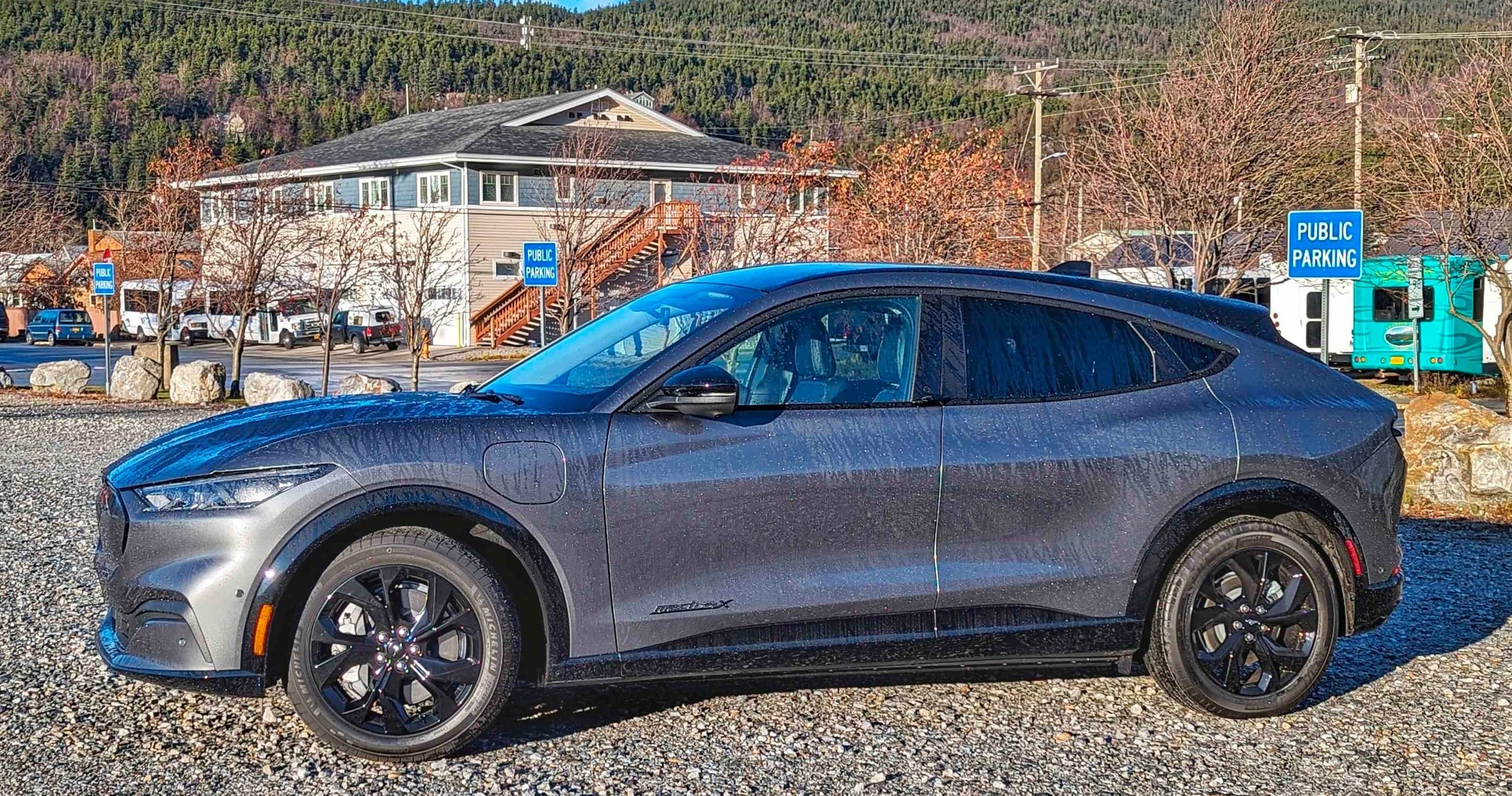 Electric Car Adventure in South Klondike Highway with Klondike Electric Bicycles