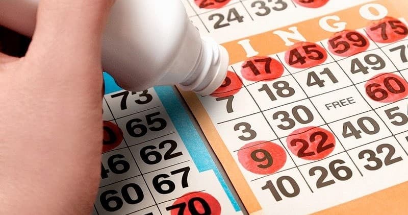 Poolside Bingo Fun & Social Events in San Diego