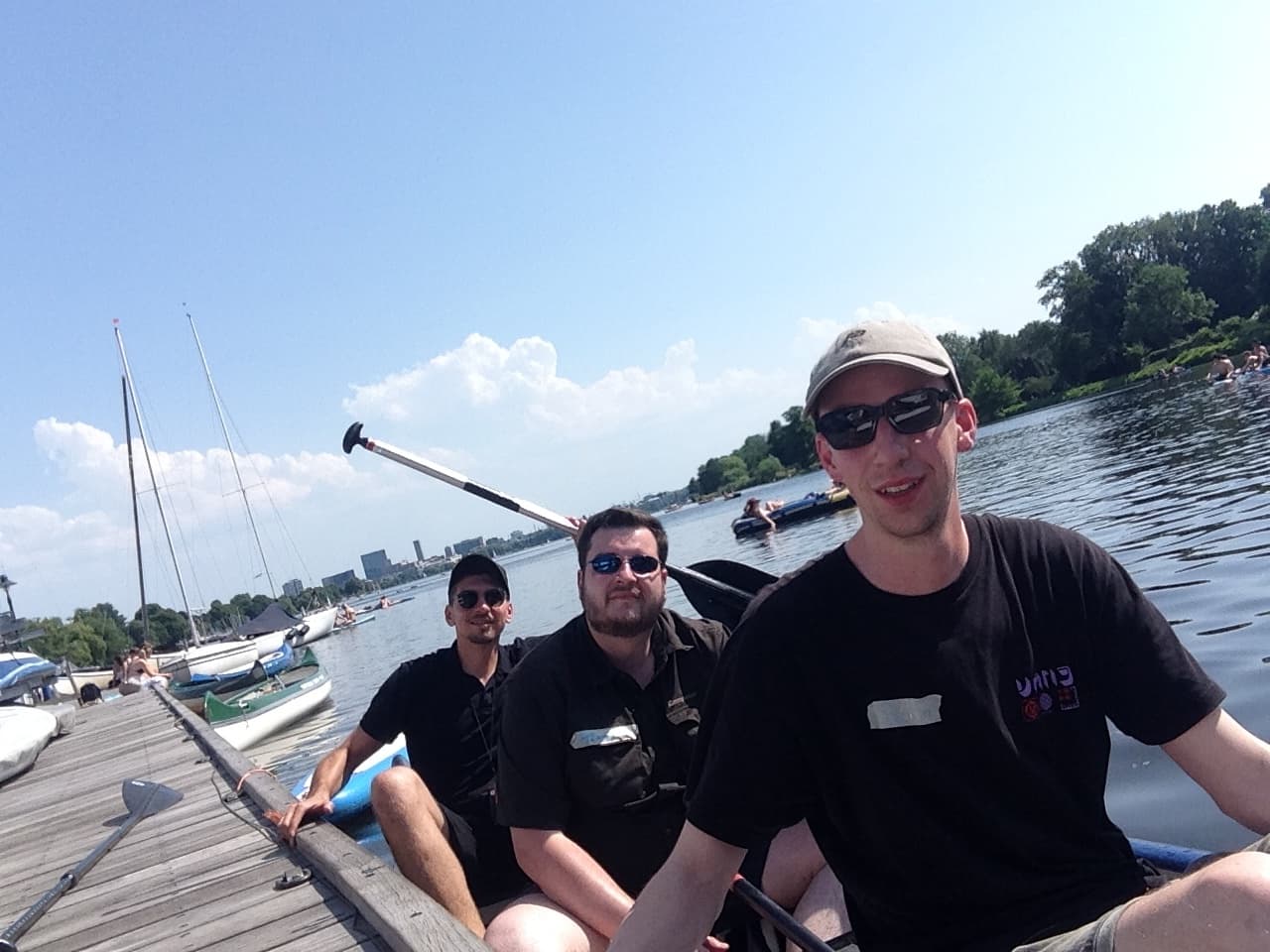 Langstrecken-Alstertour: 5-Hour Alster Canoe Route from Klein Borstel to Außenalster photo 4