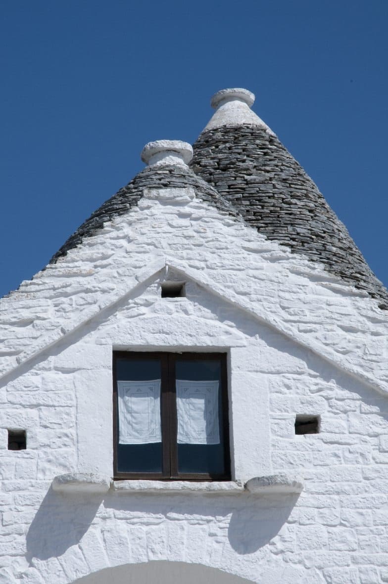 Inside Trullo Sovrano: Alberobello’s 14-Meter Cone House photo 1