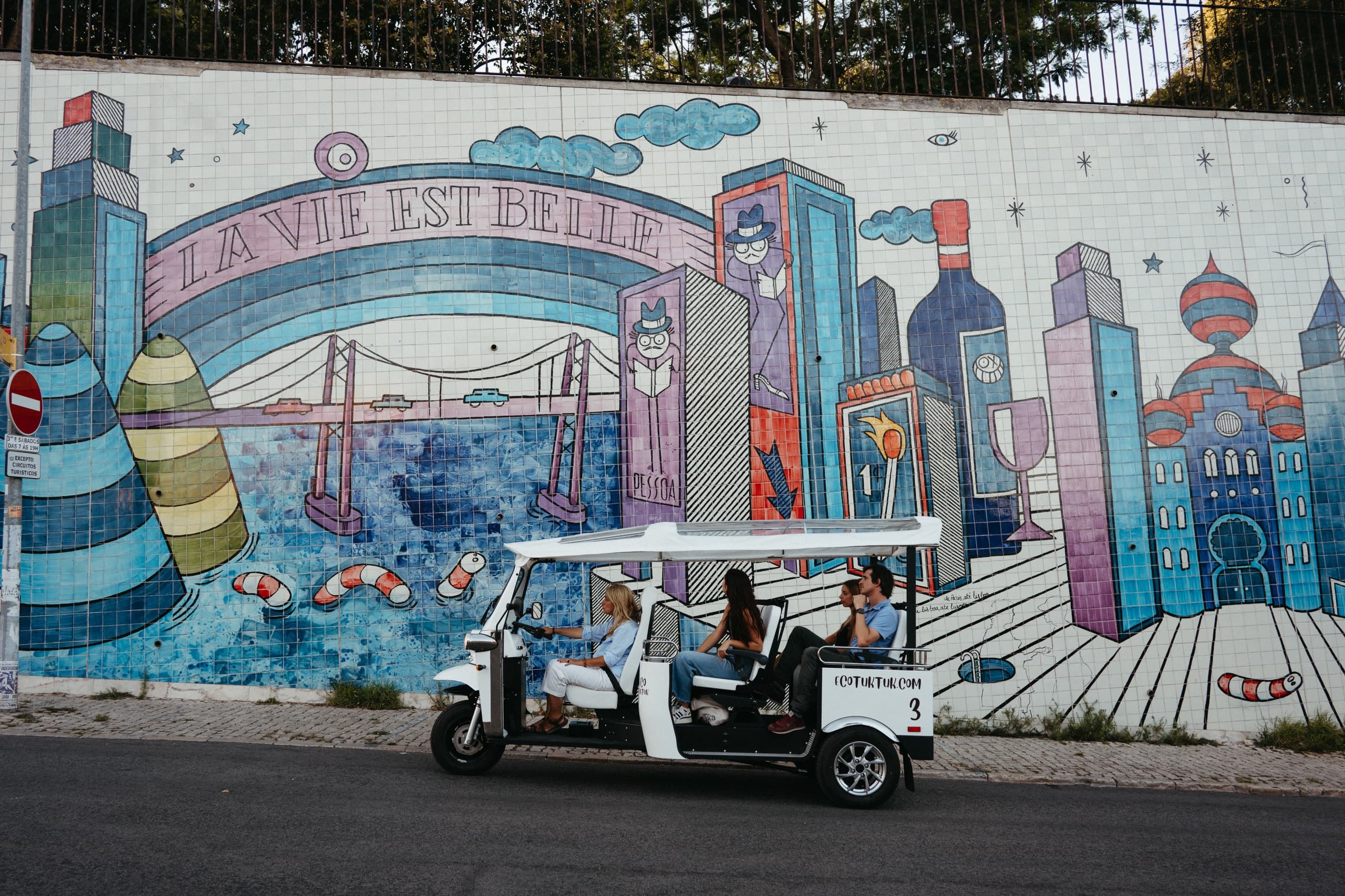 Lisbon Tuk Tuk Tour with Eco Tuk Tuk - PT