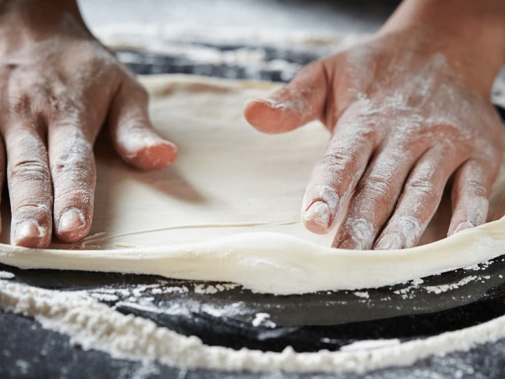 Land Adventures: Cooking Class Pizza in Como