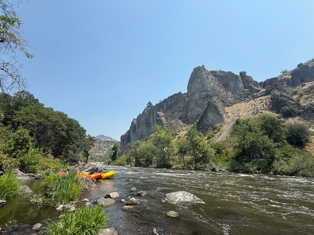Whitewater Rafting with High Country Expeditions in Klamath Canyon