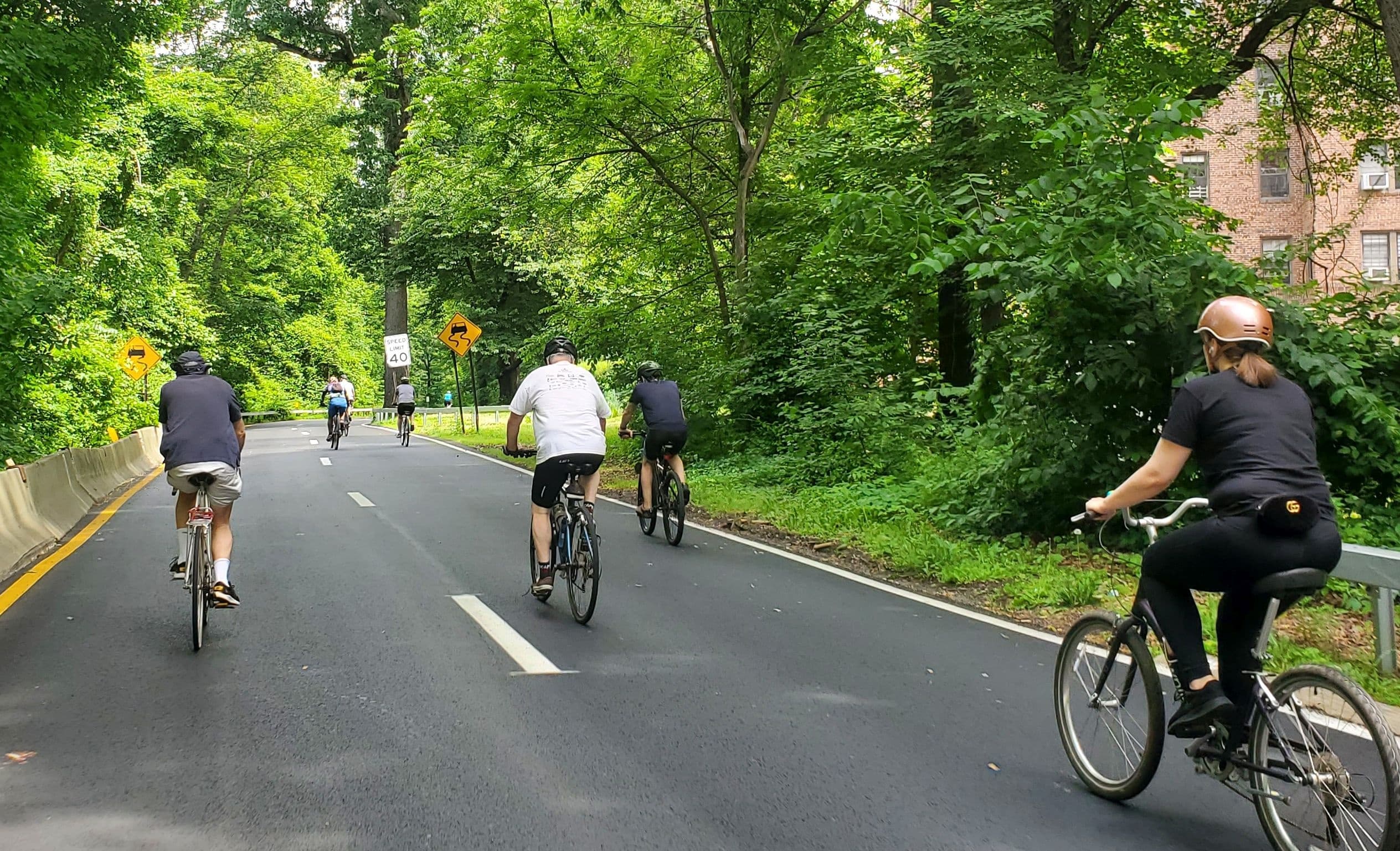 Bronx River Parkway Bike Rental by Gotham Bicycle Tours