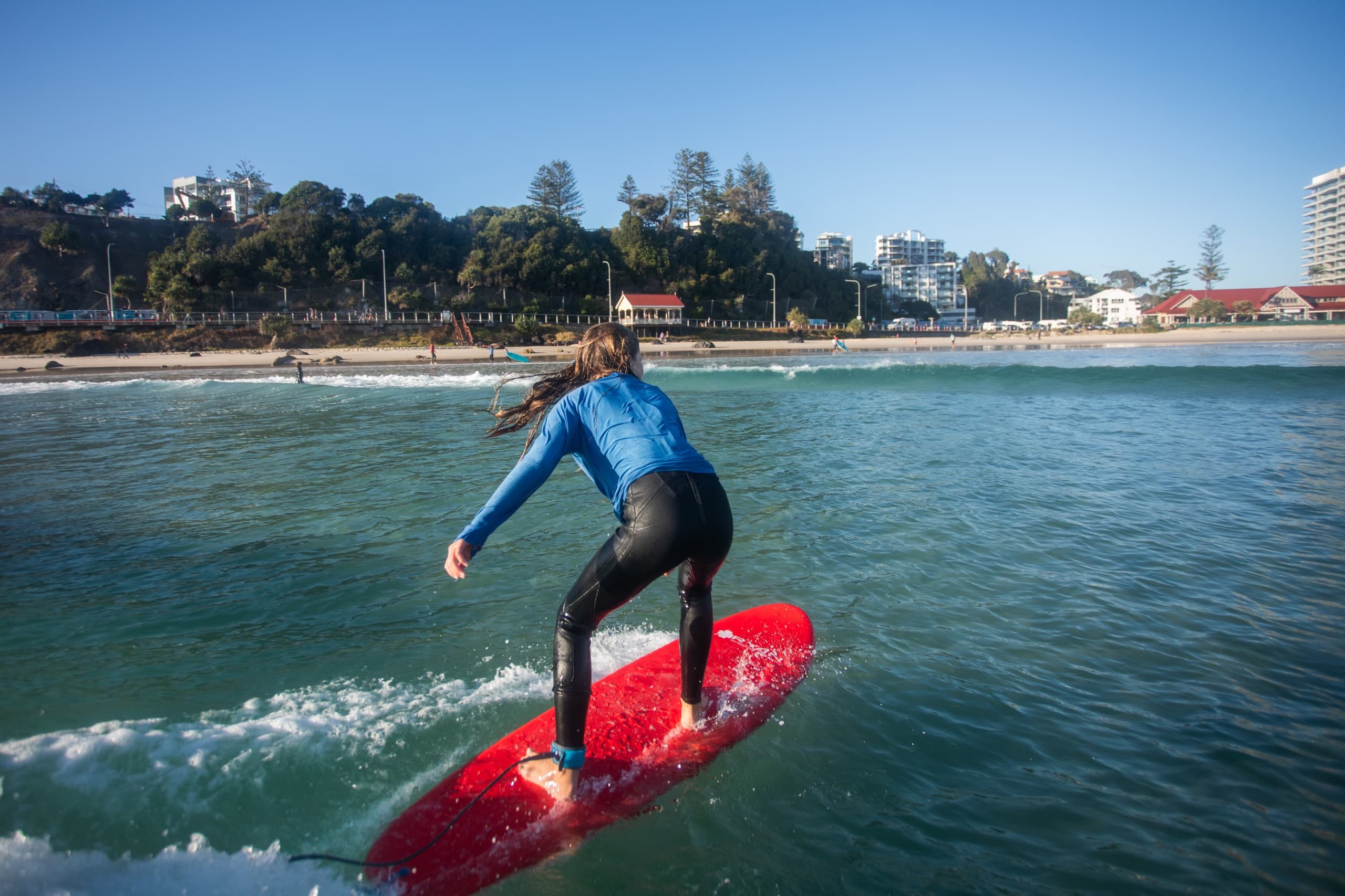 Kirra Point Surf School: Private & Group Surf Lessons in Coolangatta