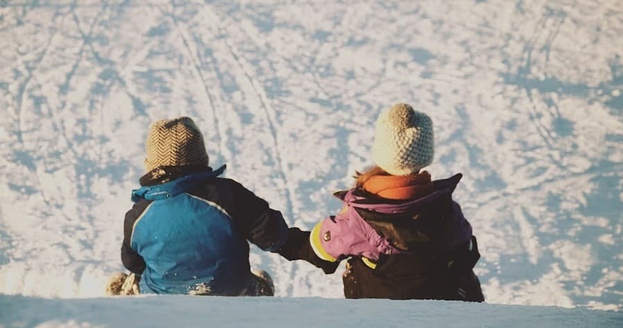 Winter Sports Guide: Kids Snowboard Package at Mile High Sports in Big Bear Lake