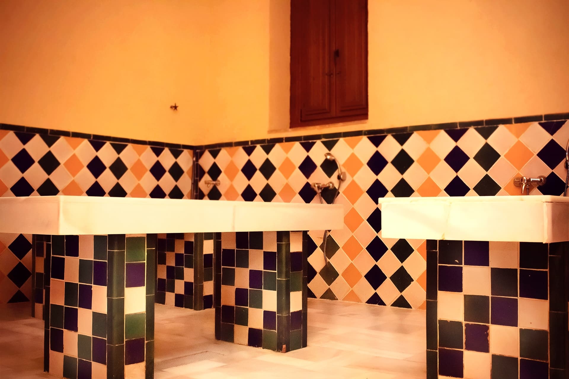 Wellness & Relaxation Experience at BAÑO MÁGICO S.L