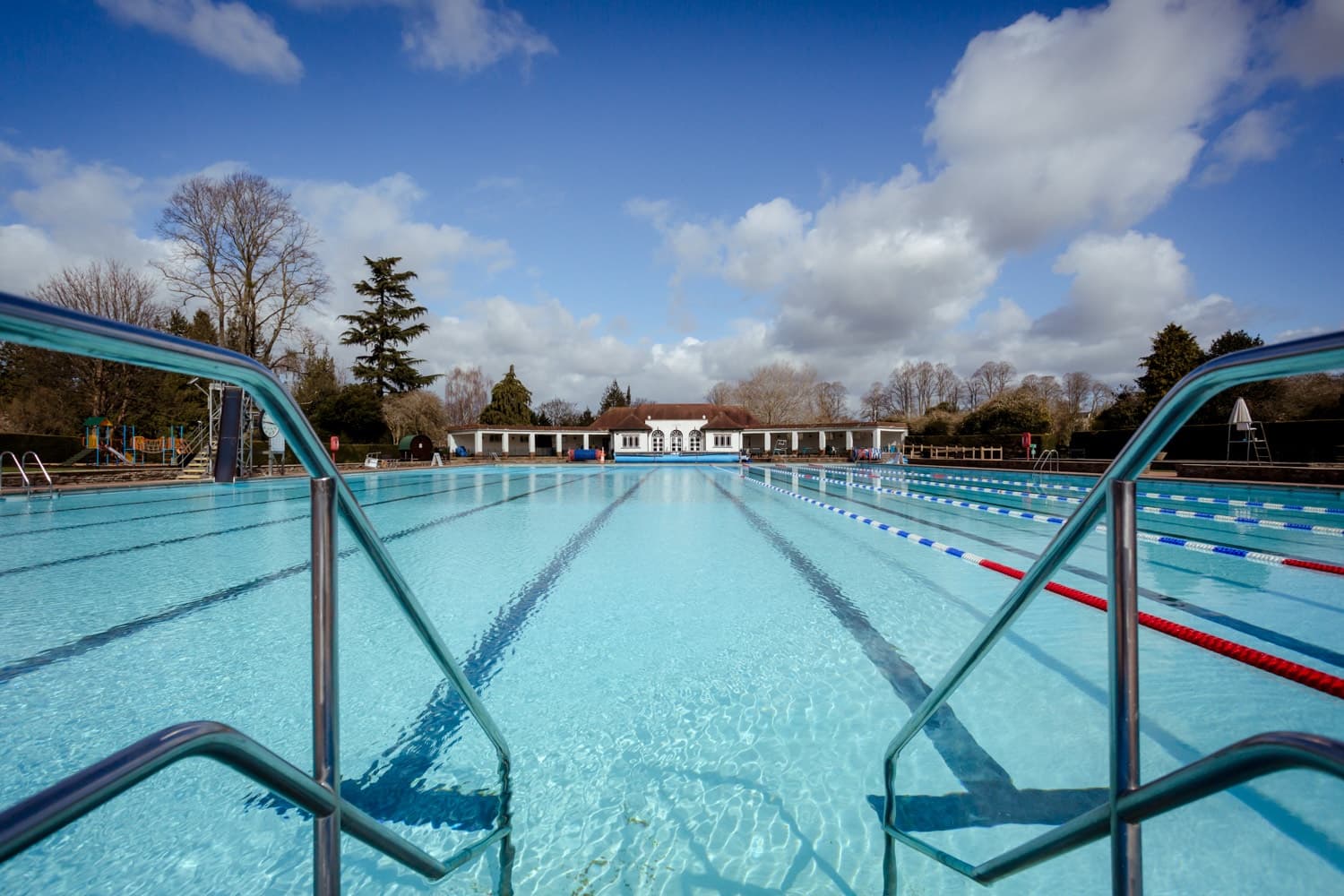 Riverside Cold Plunge: Black Box Sauna Nordic Spa at Cheltenham Lido