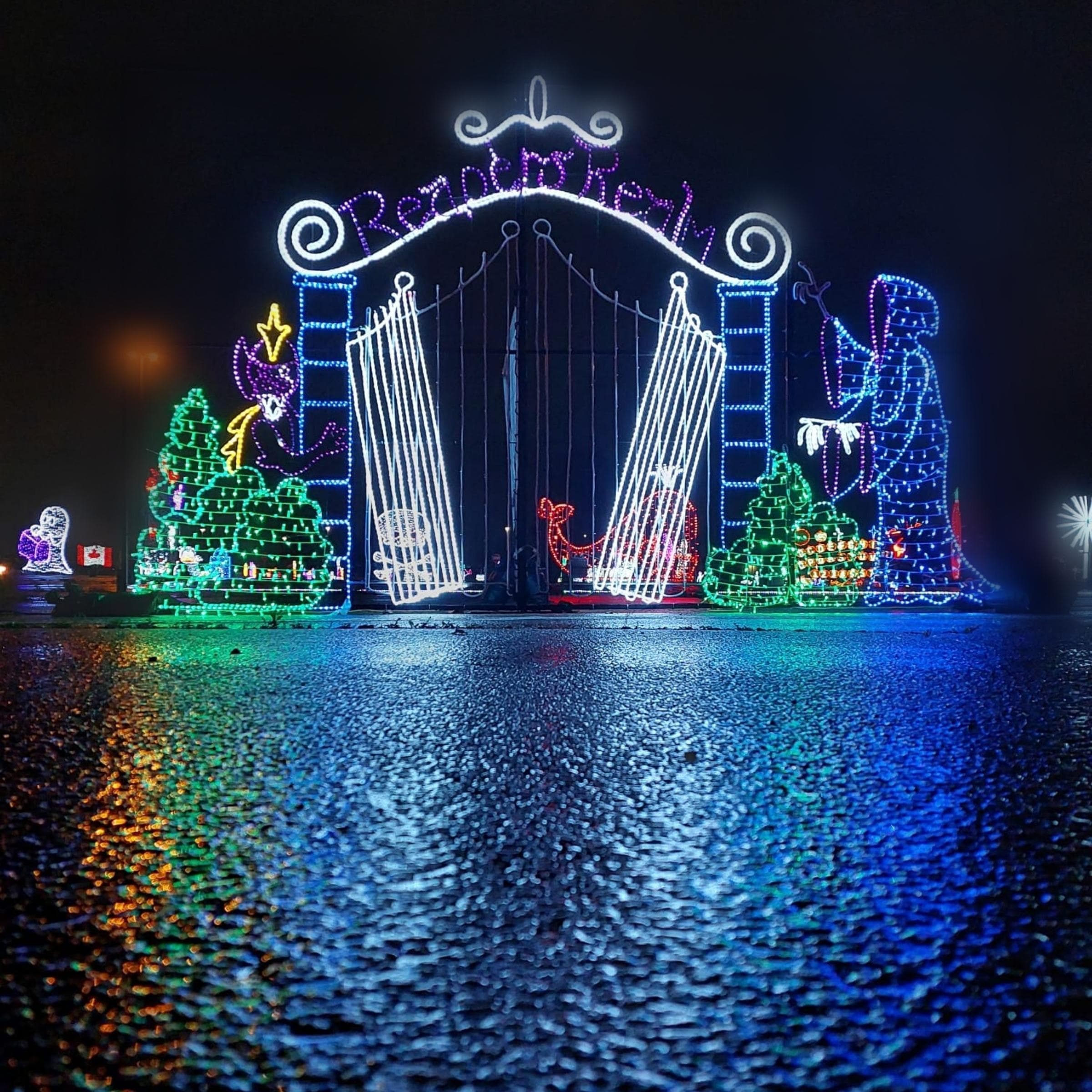 Enchantment Inc. & Spooktacular Light Show Inc. team