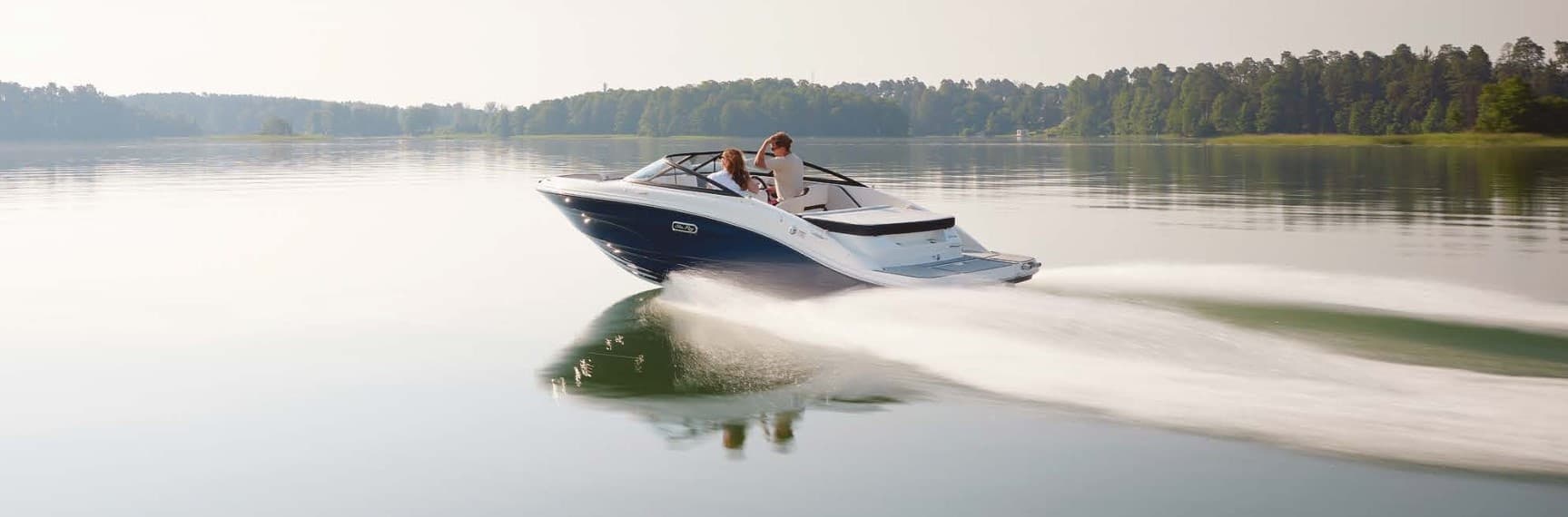 Sea Ray Boat Rental at Keswick Boat Rentals in Georgina