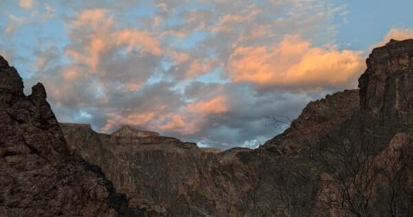 Chase Light at the Grand Canyon: Sunrise and Sunset Hiking from Las Vegas