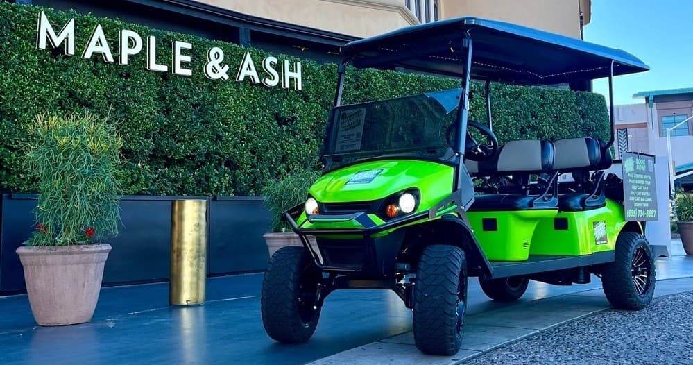 Sunset Limo Golf Cart Tour in Scottsdale, Arizona
