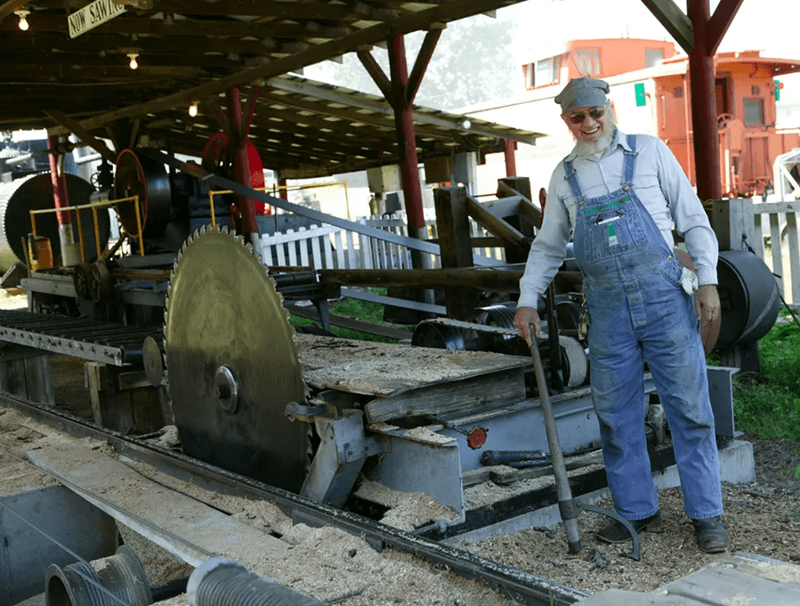Hesston Steam & Power Show: La Porte’s Living Machinery Festival