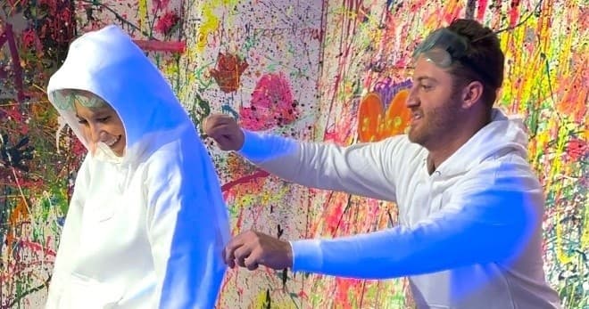 Outdoor Art Adventure at The Splatter Studio - Santa Monica