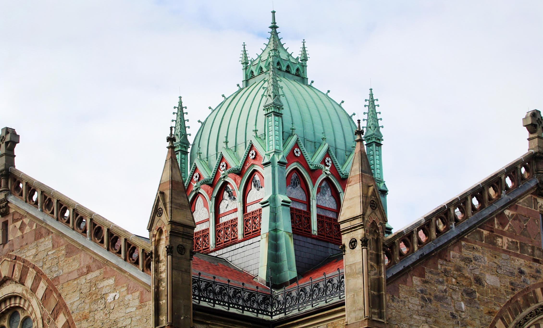 Historic Walking Tours with Luxury New England Tours in Boston