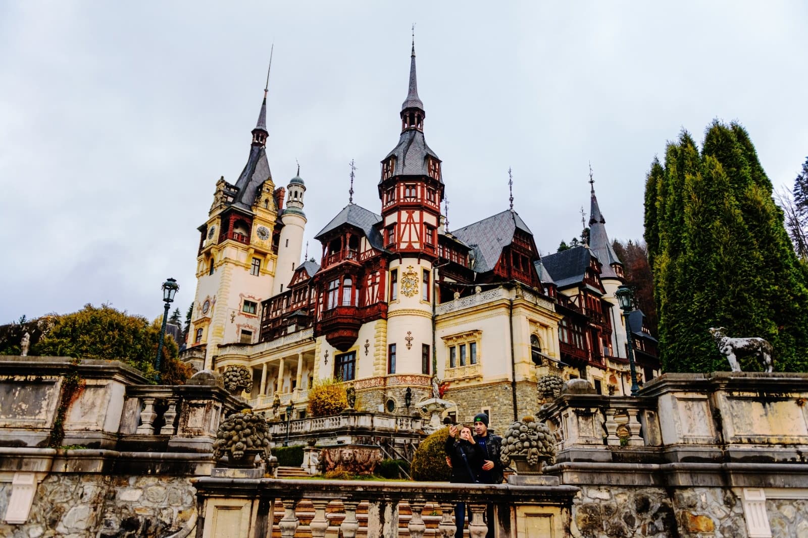 Peles Castle & Unirea Salt Mine Tour with TransProtocol