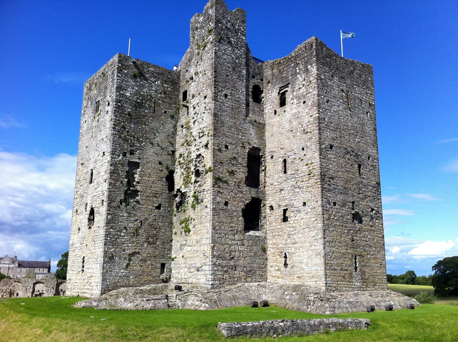 Historic castle sightseeing at medieval stone keep in Ireland