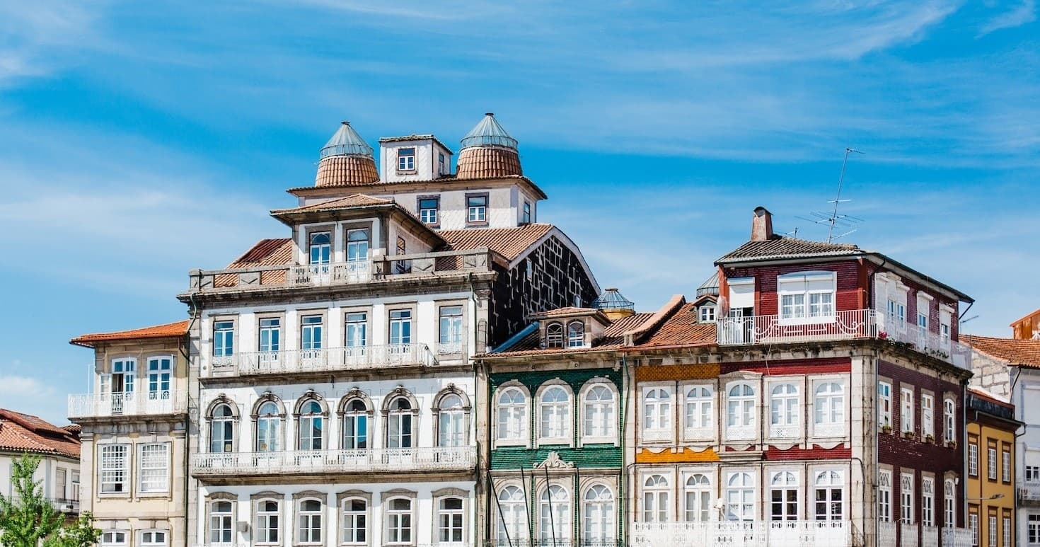 Historic Guimarães Tours with Ralfe & Siagh