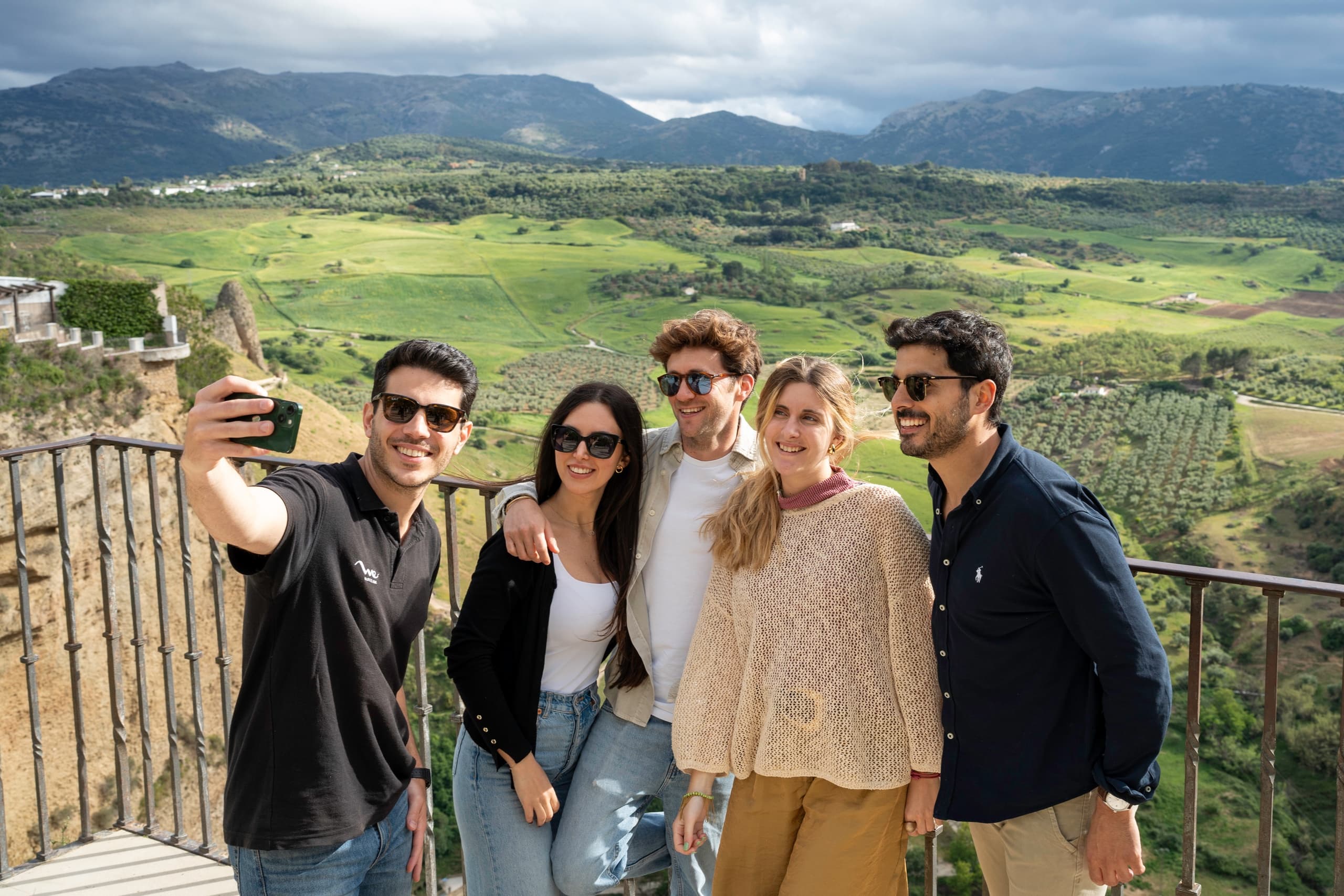 Day Trip to Ronda & Winery by World Experience