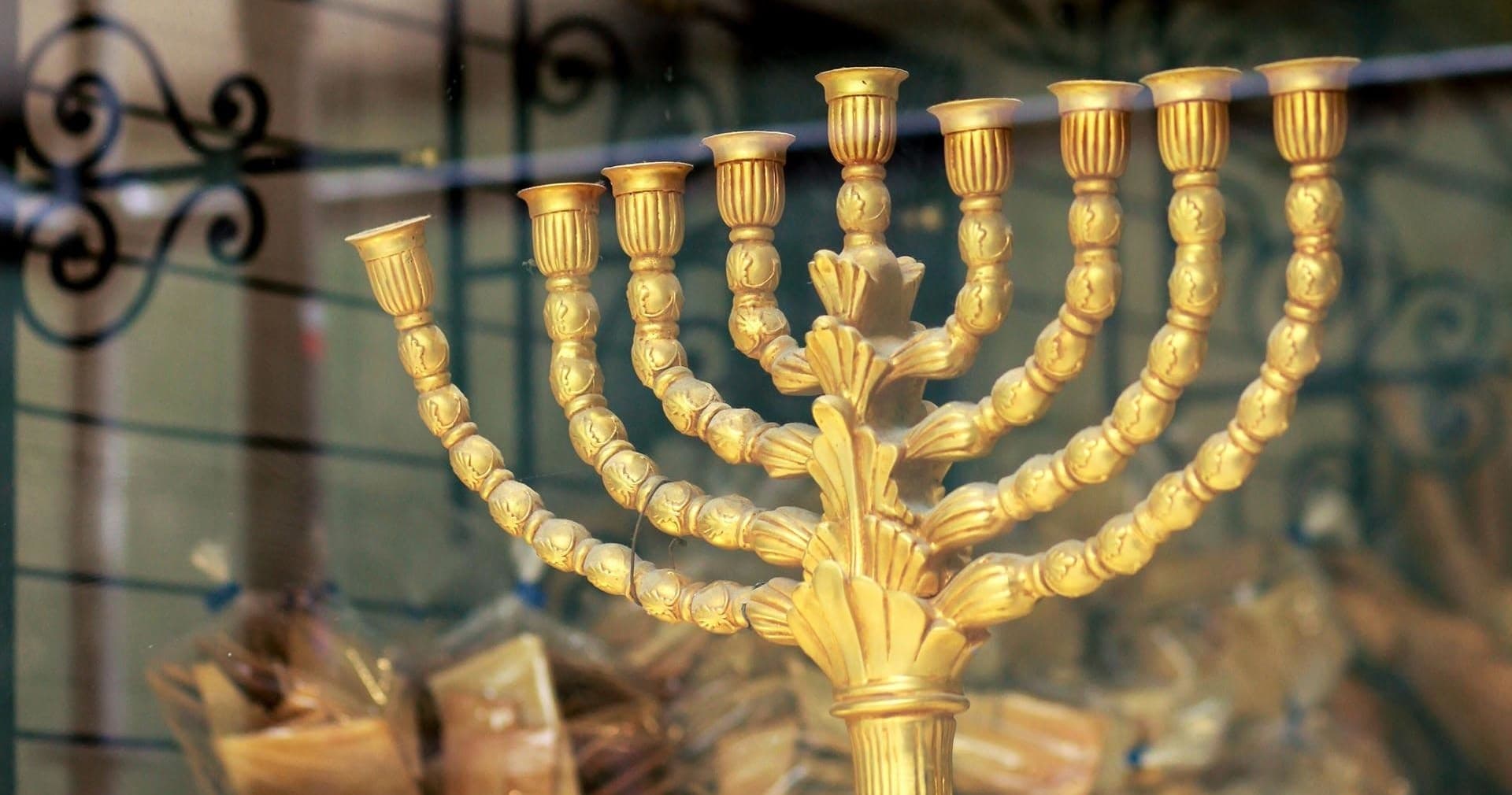 Jewish History Walk with Paris in Person