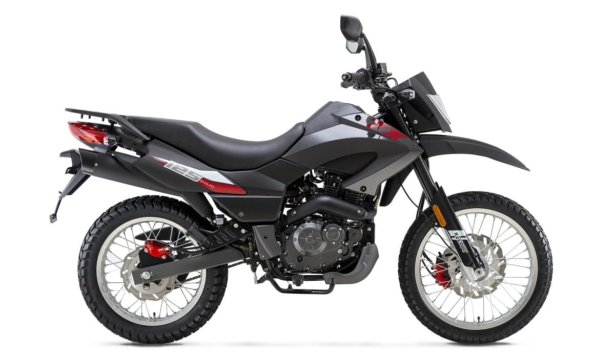 Moto Adventure on Santa Maria Island with Paraiso Radical