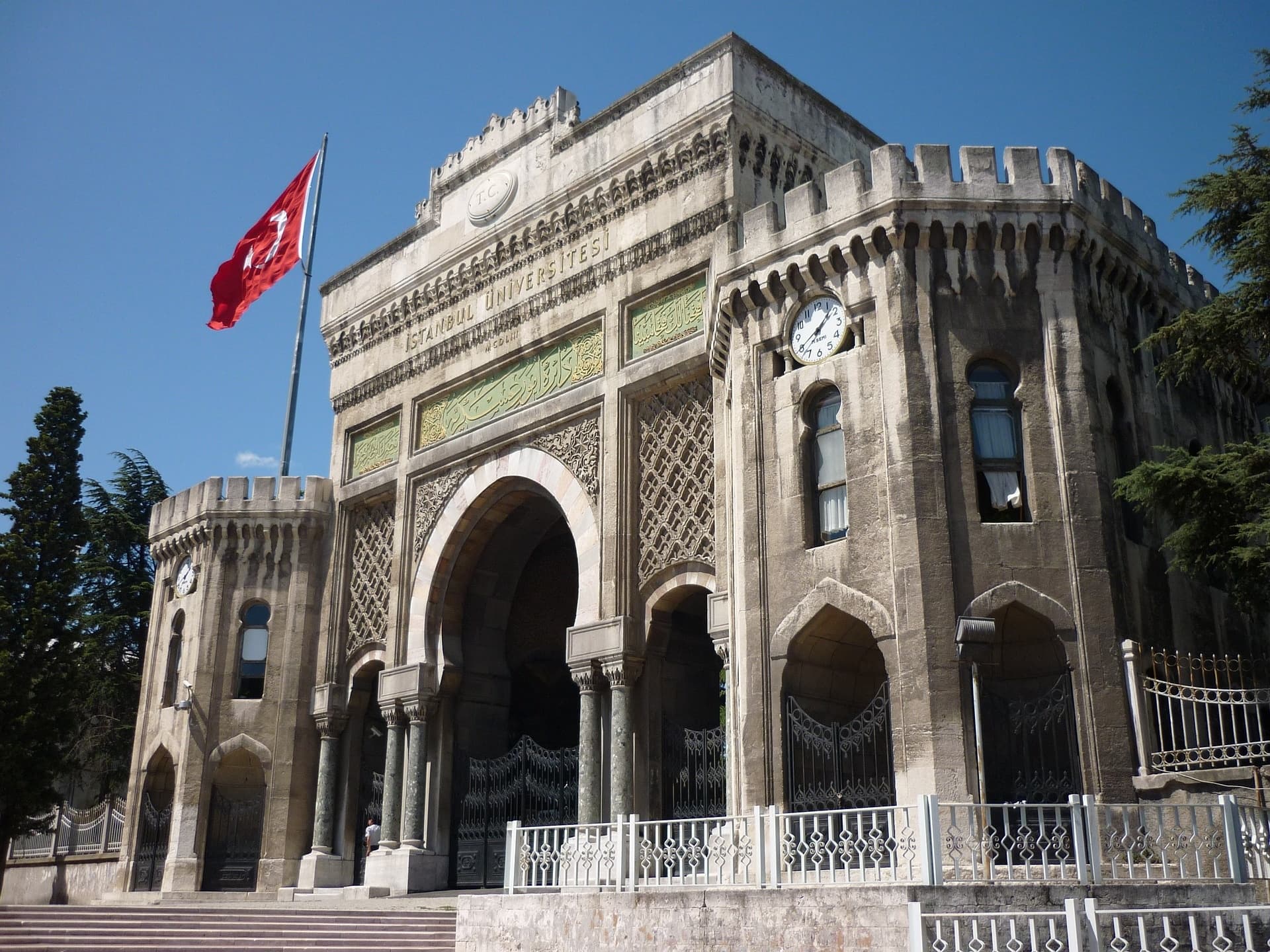 Alternative Istanbul City Tour by Walkative!