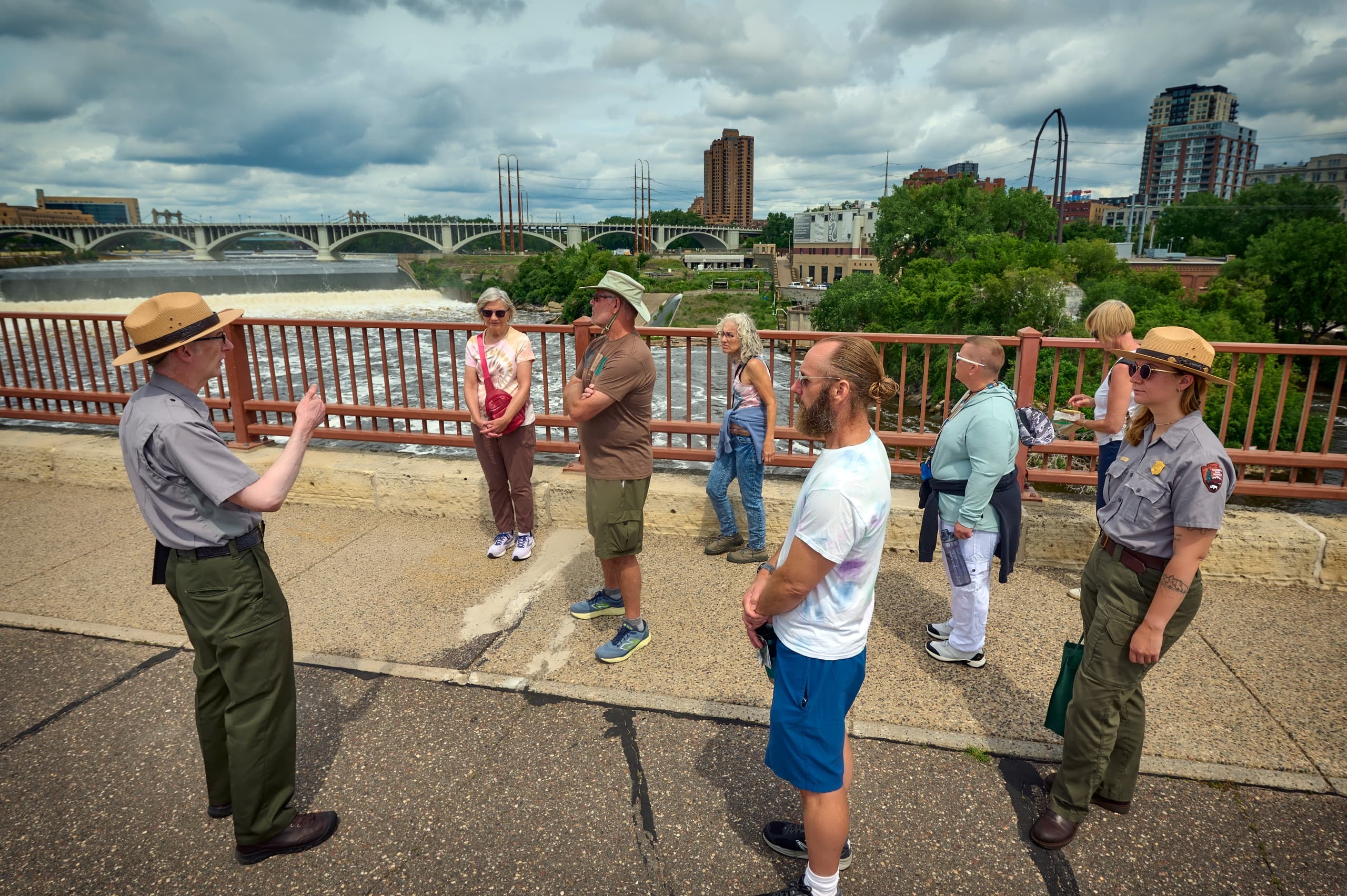 St. Anthony Falls Guided Riverfront Walk: Ranger-Led History and River Ecology Tour in Minneapolis