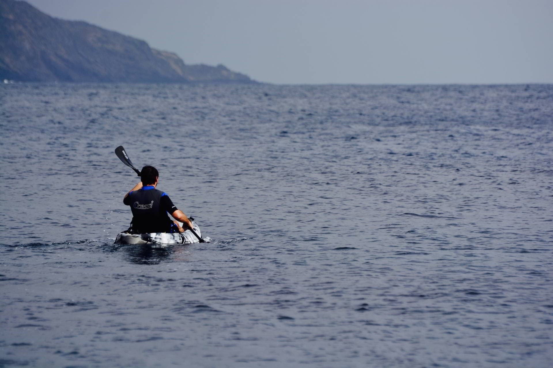 Pico Sit-on-Top Kayak Rental: 1-Hour Paddle from Lajes do Pico