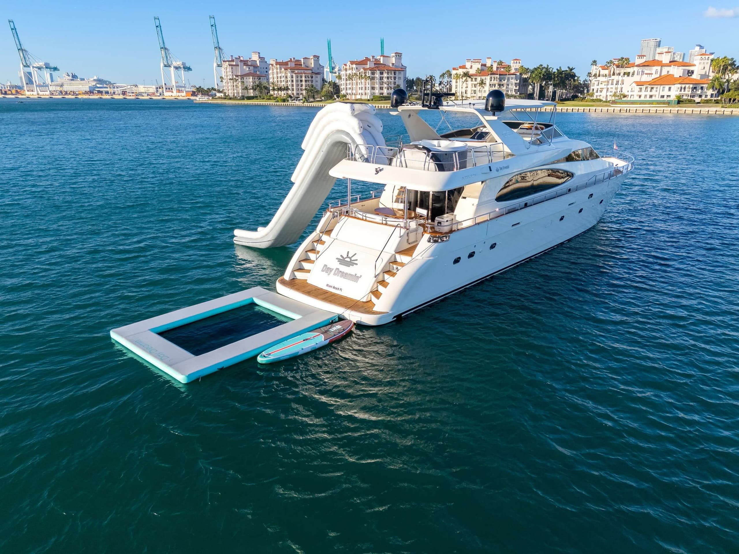 Yacht Charter Experience with Miami Boat Experts