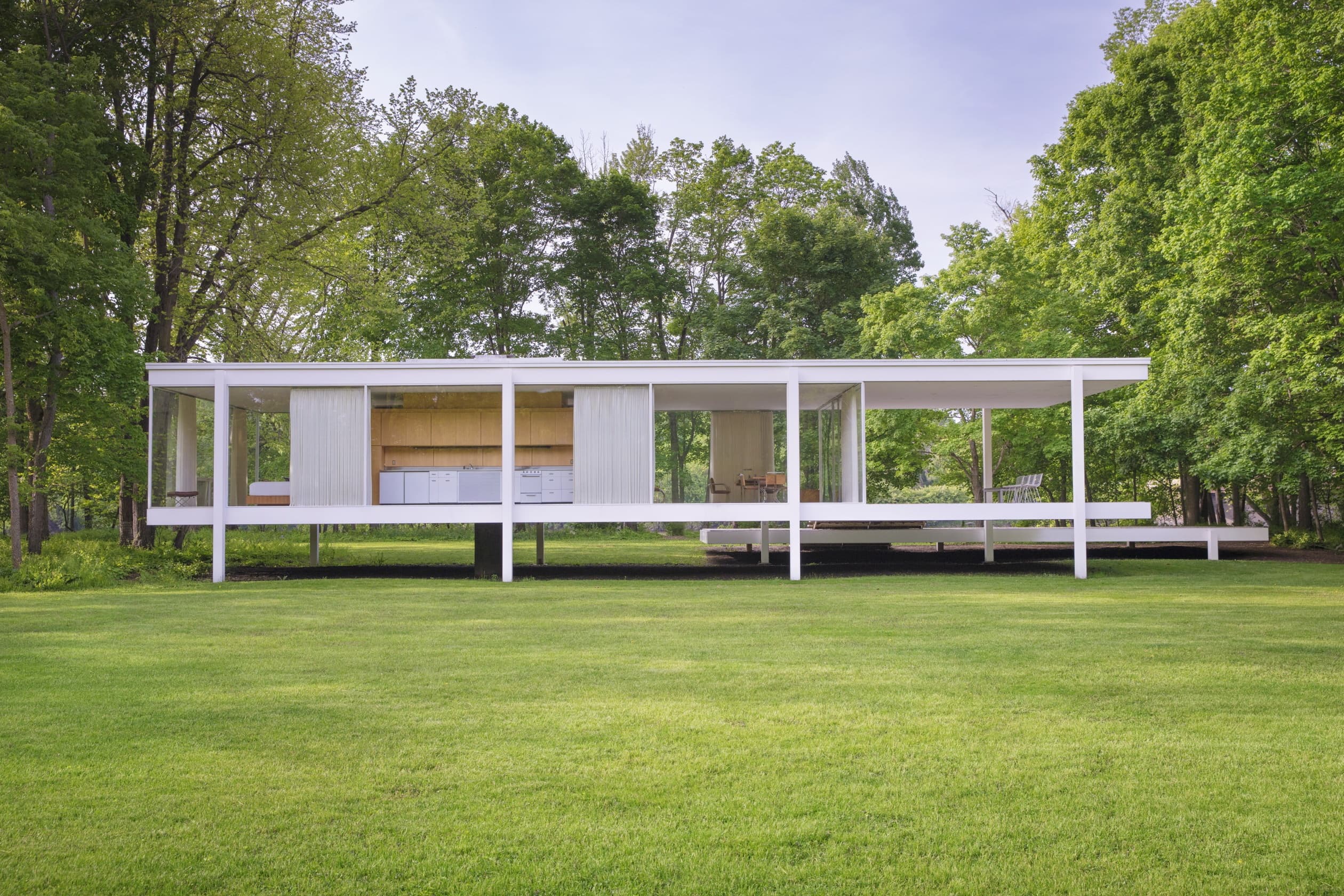 Guided Tour of Edith Farnsworth House, Plano IL