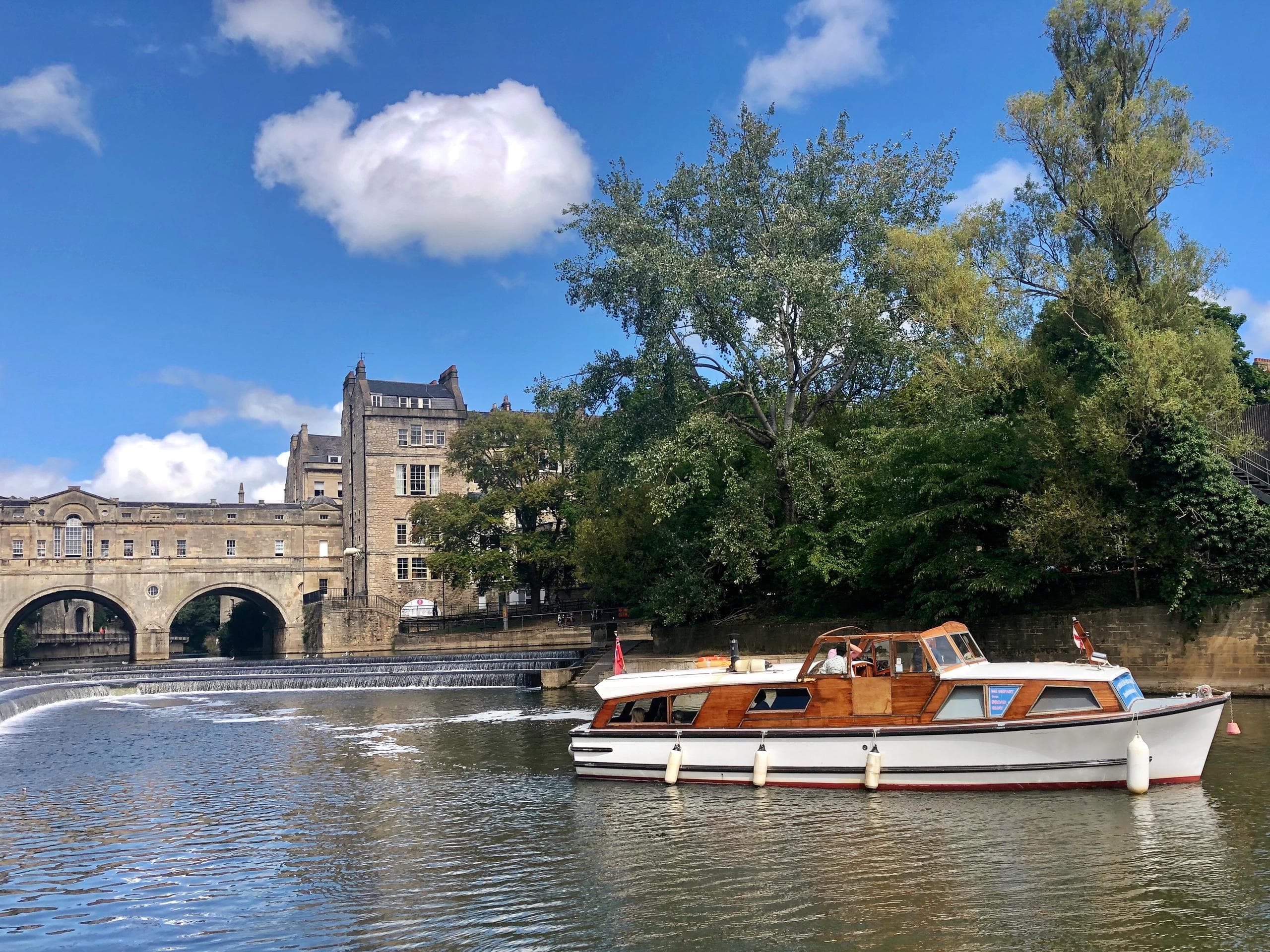 Prosecco Boat Trip with River Adventures in Bath