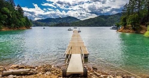 Jet Ski Rentals on Shasta Lake with Powersport Aqua Rentals