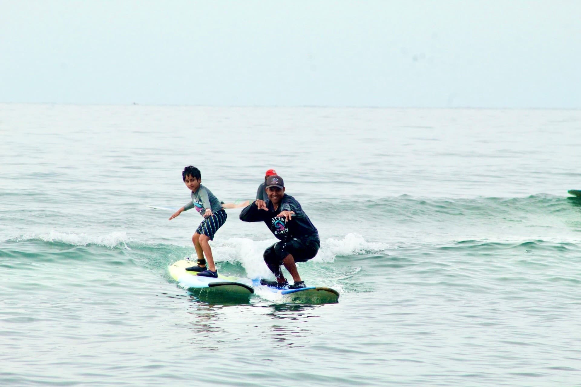 Private Surf Lesson in Lahaina - 2-Hour One-on-One Coaching for Kids & Beginners photo 1