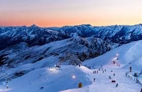 Coronet Peak Earlybird Ski Transfer with Tahuna Transport