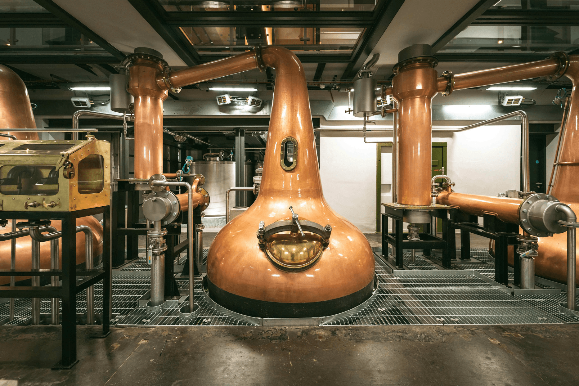 Outdoor & Cultural Adventure in Belfast with Ireland Whiskey Tours
