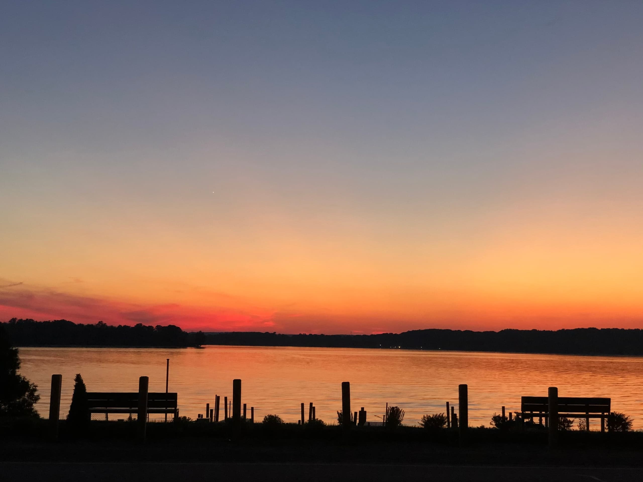 Water Activities: Bemus Bay Water Toys Pontoon Cruises