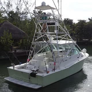 35' Cabo Express: Fast Runs to Gulf Stream Big-Game Fishing from Puerto Aventuras