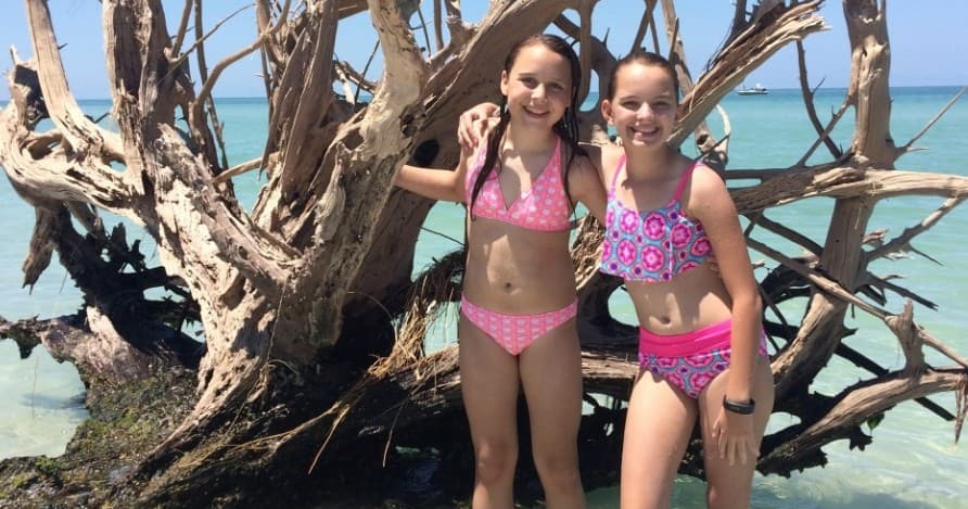 Shelling & Sightseeing with Aloha Sportfishing in Fort Myers Beach