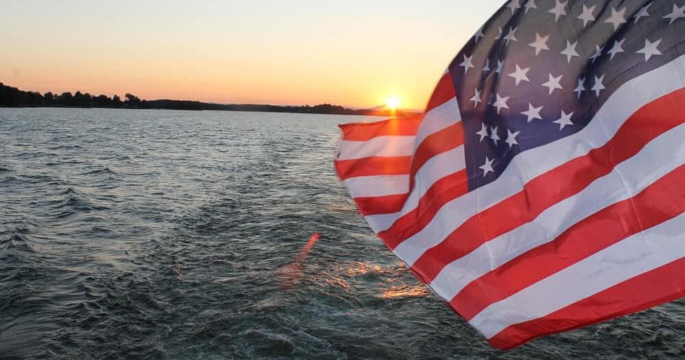 4th of July Fireworks Cruise on Smith Mountain Lake, VA