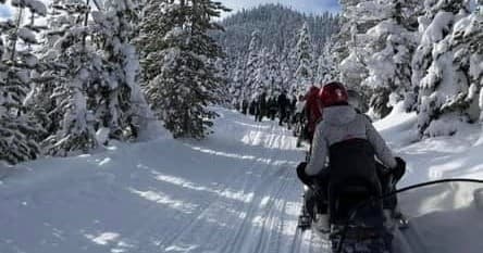 Explore Winter Wilderness on a 2-Hour Snowmobile Guided Tour in Cle Elum, Washington