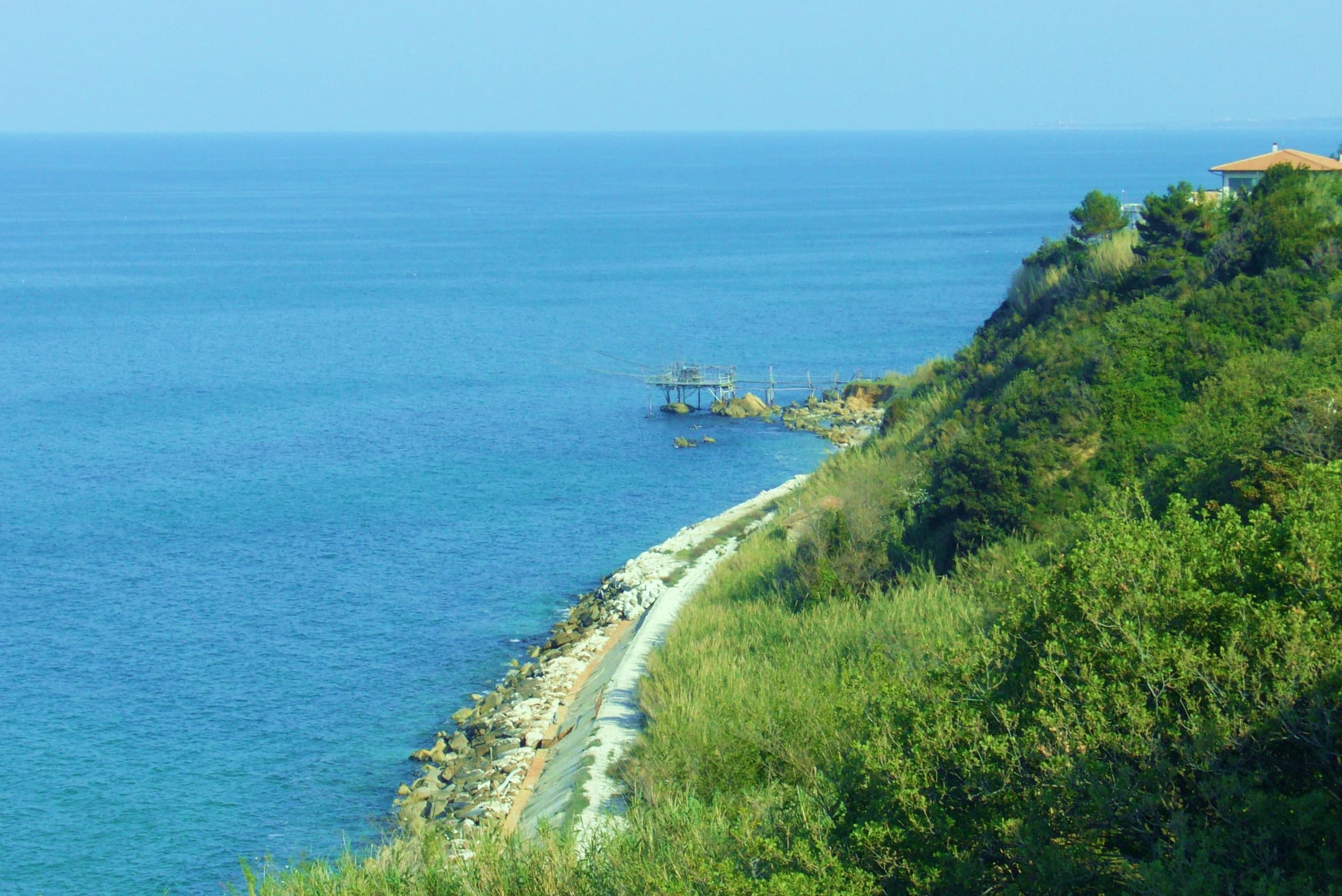 E-Bike Adventure Amidst the Costa dei Trabocchi