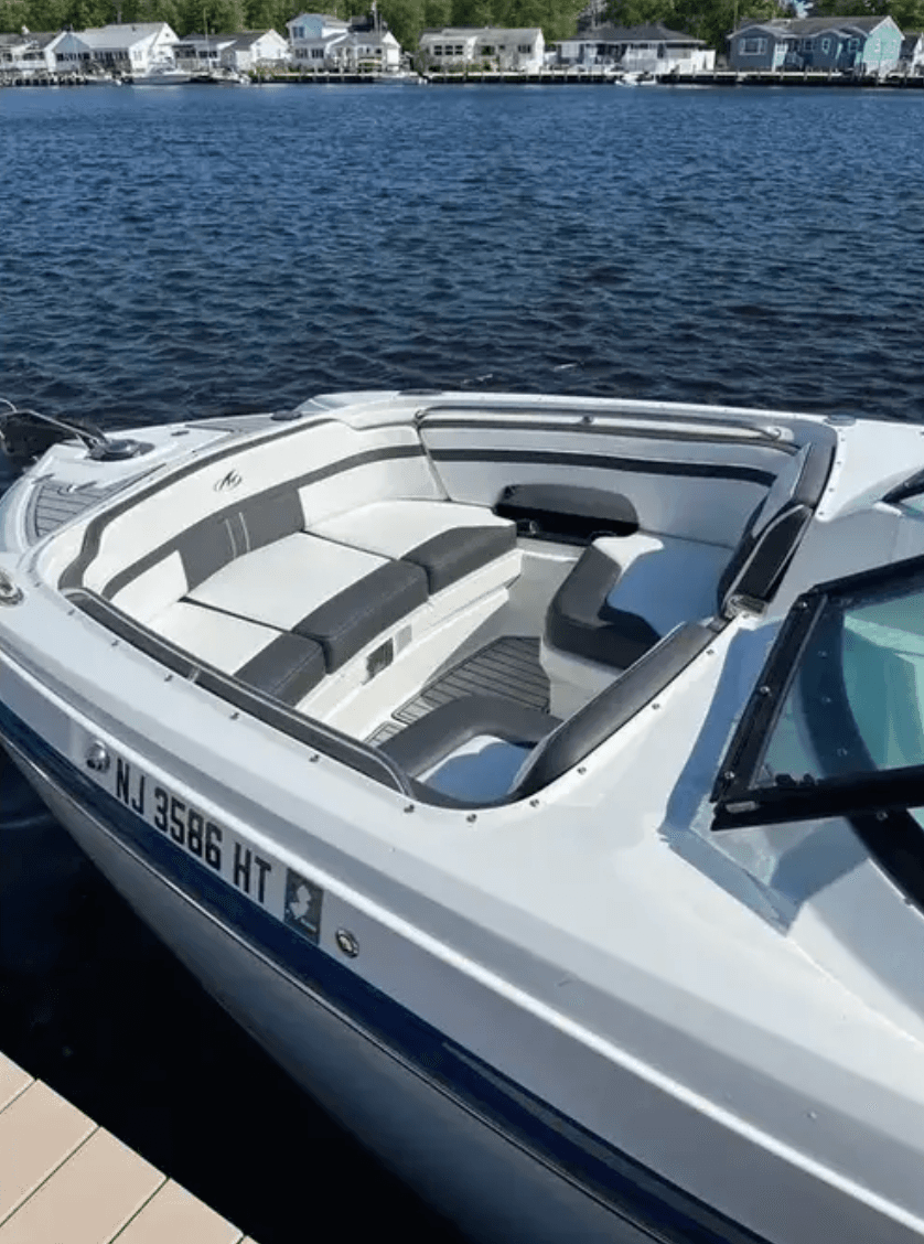 Helm and Hospitality on Lake Minnetonka Bareboat Charter Aboard the Monterey M6 photo 2