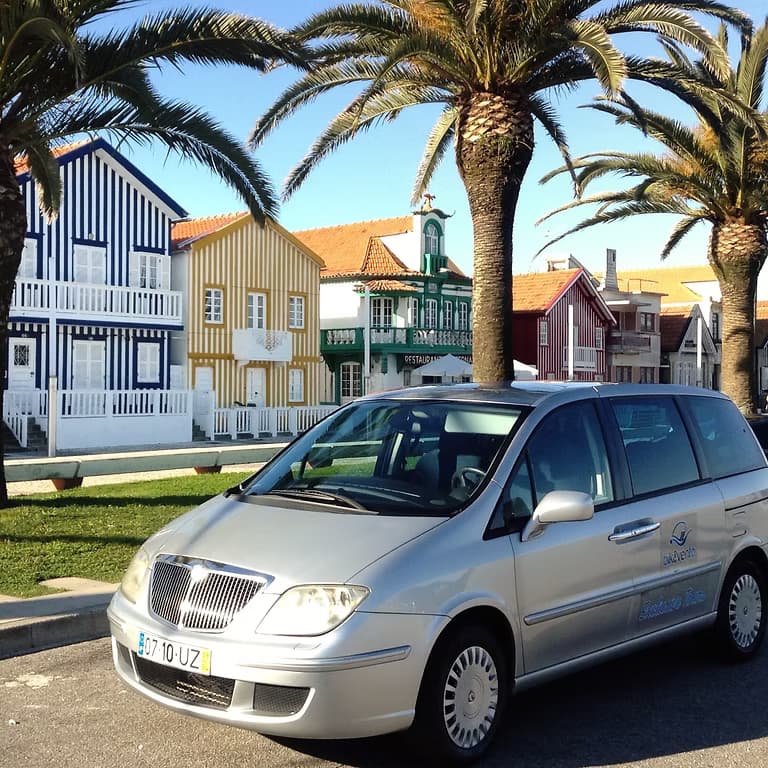 Barra Lighthouse and Costa Nova Van Tour: 90-Minute Coastal Highlights from Aveiro photo 1