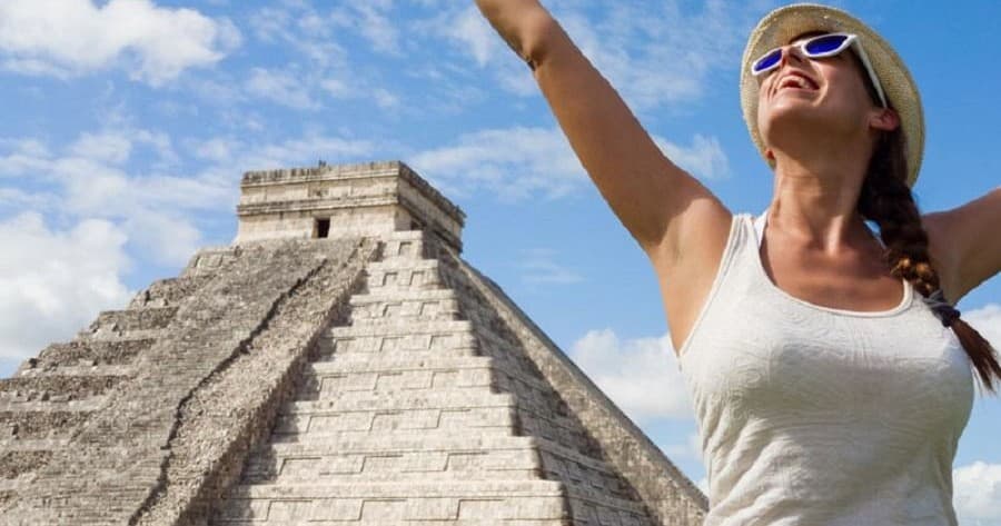 Land Adventures at Chichen Itza with Viajes Tours Maya
